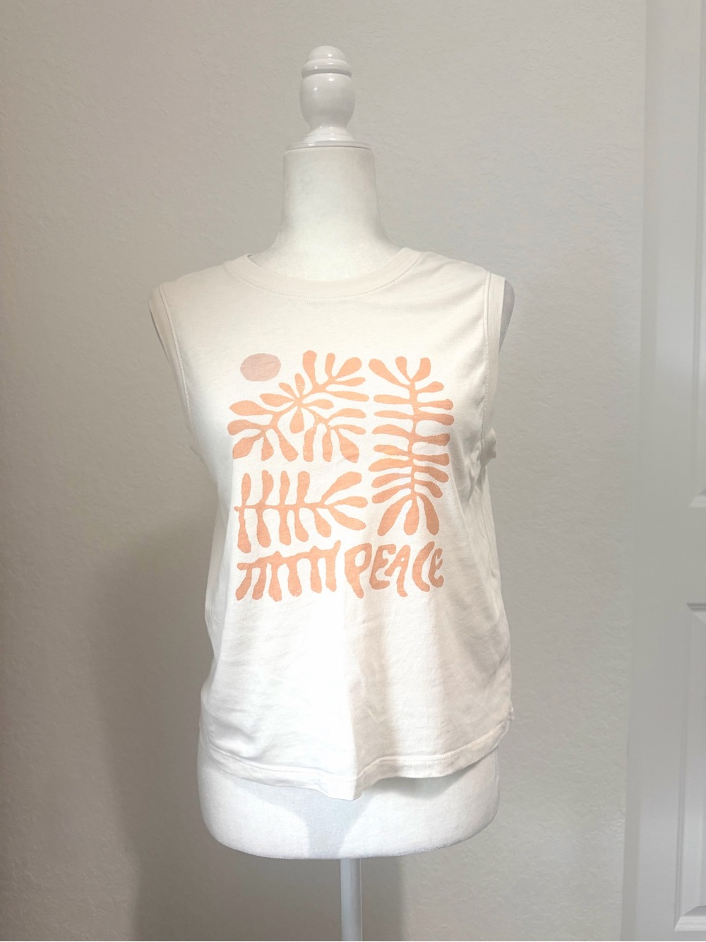 Spiritual Gangster Peace Graphic Tank Size S